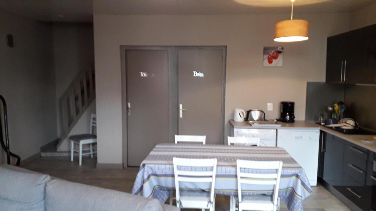 Laconciergeriejonzac, Residence Georgeon Esterno foto